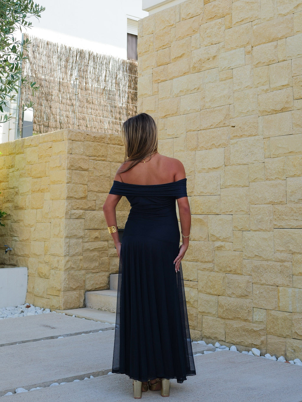 Vestido midi com folhos em tule azul-marinho