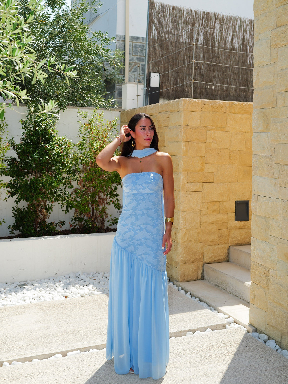 Vestido com estampa «palavra», assimétrico, em tom celeste