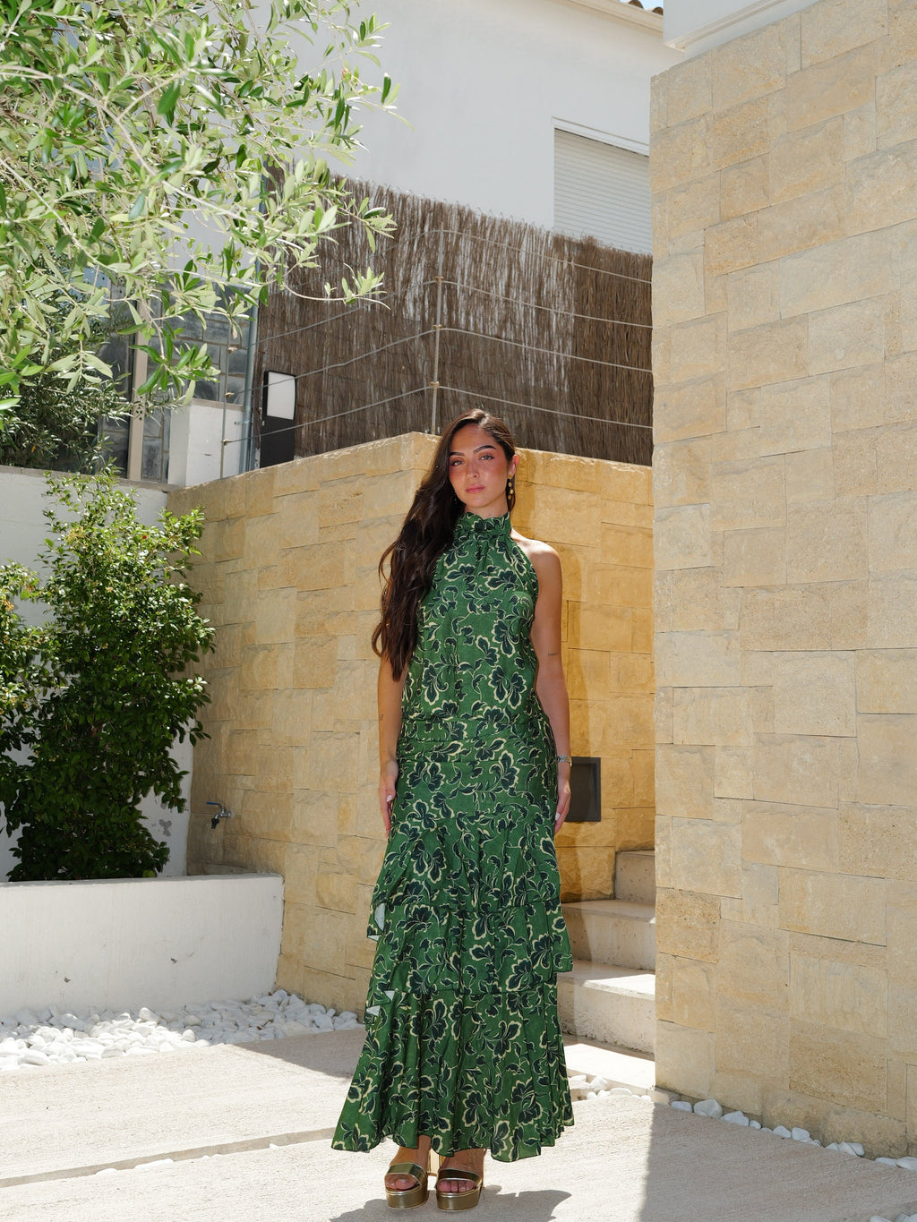 Conjunto halter estampado com folhos, verde