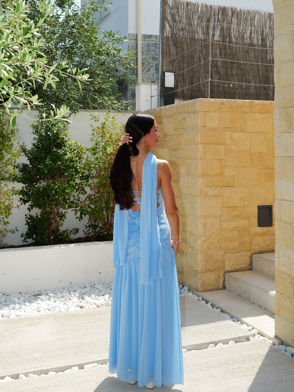 Vestido com estampa «palavra», assimétrico, em tom celeste
