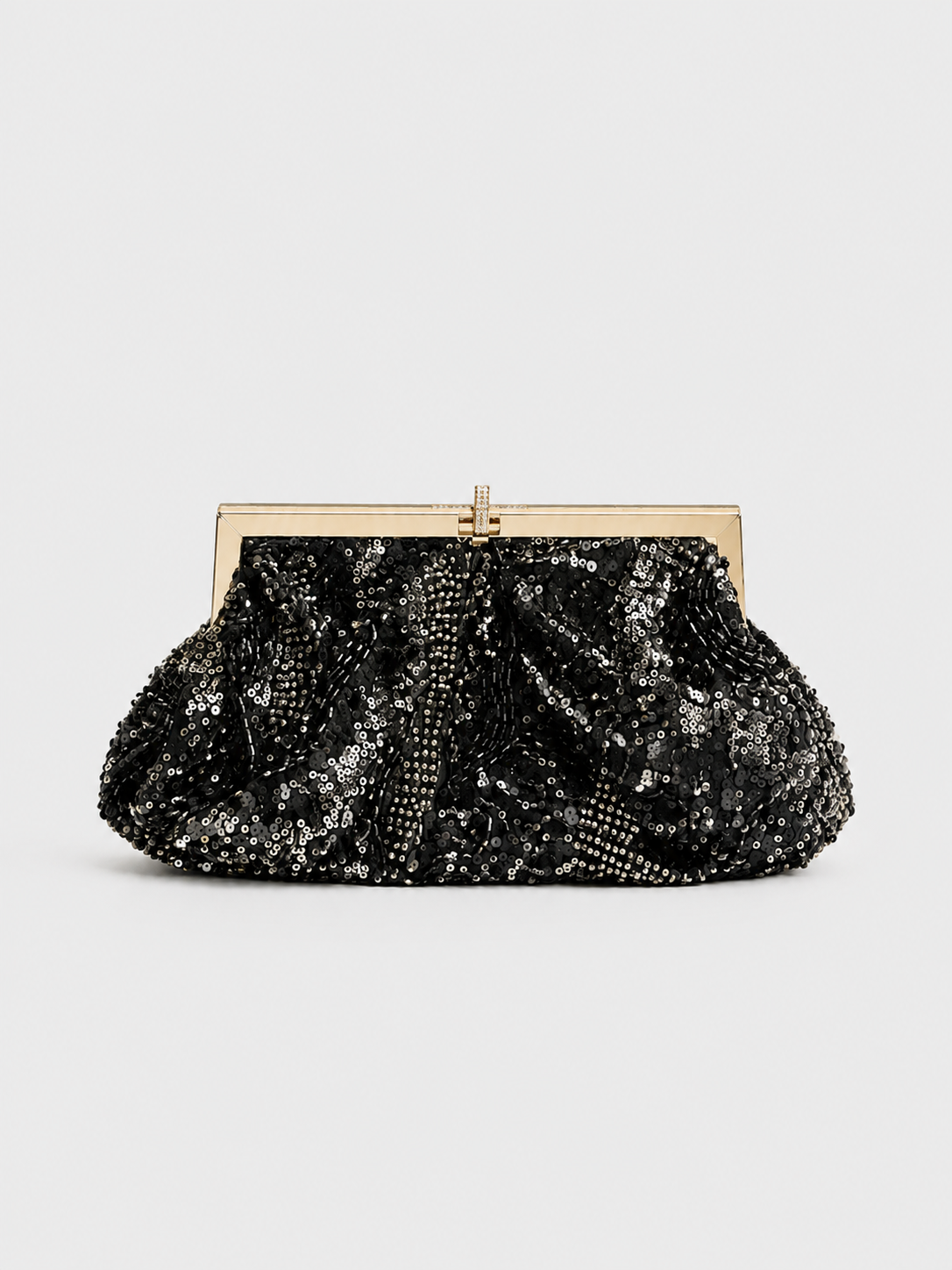 Clutch em forma de caixinha de bombons com lantejoulas, preta