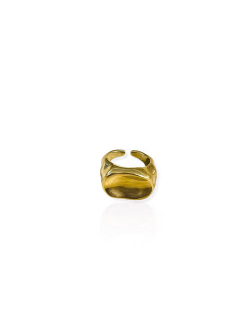 Anel de selo com detalhes em relevo, dourado