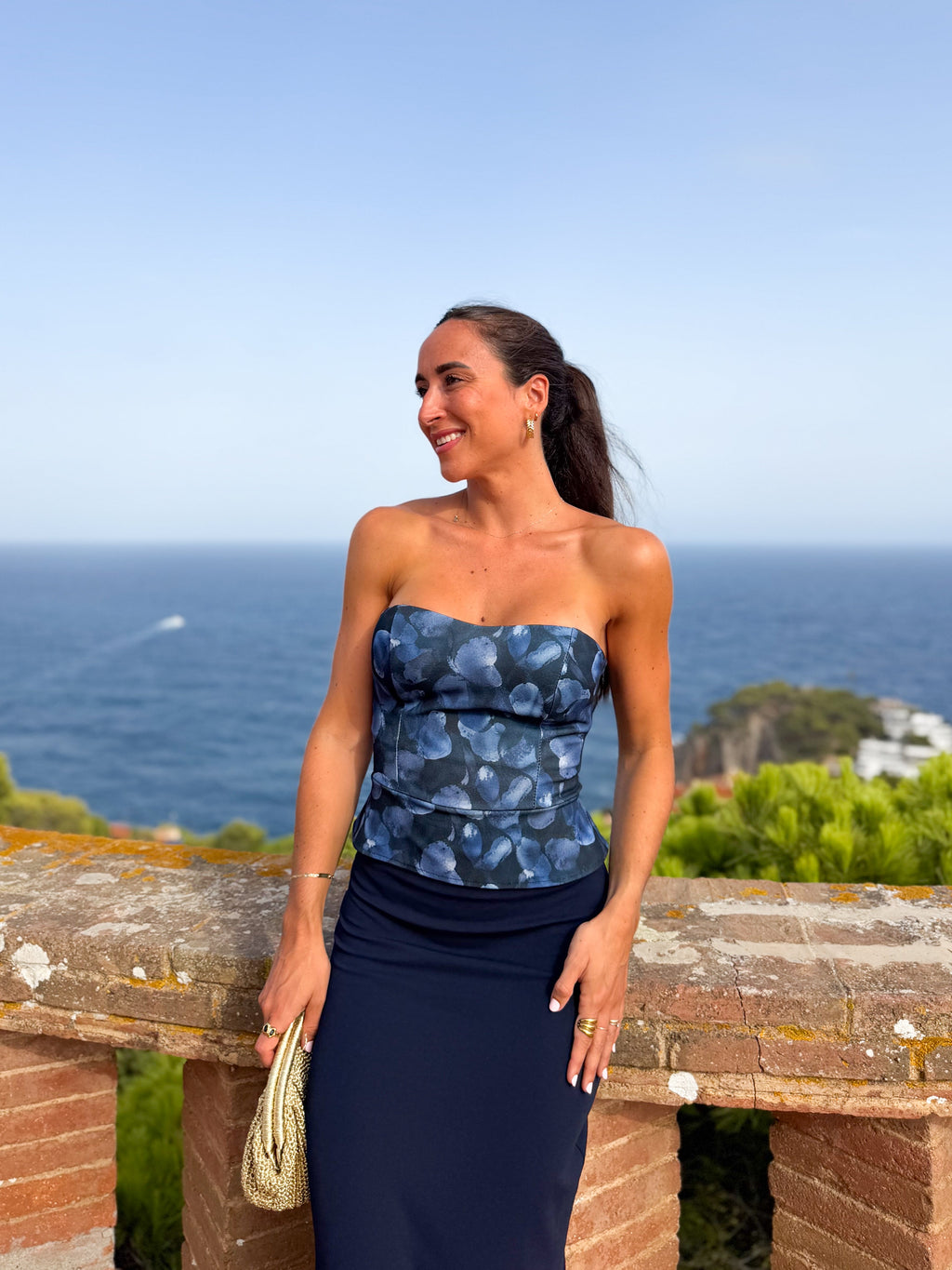Vestido tipo espartilho com padrão marinho
