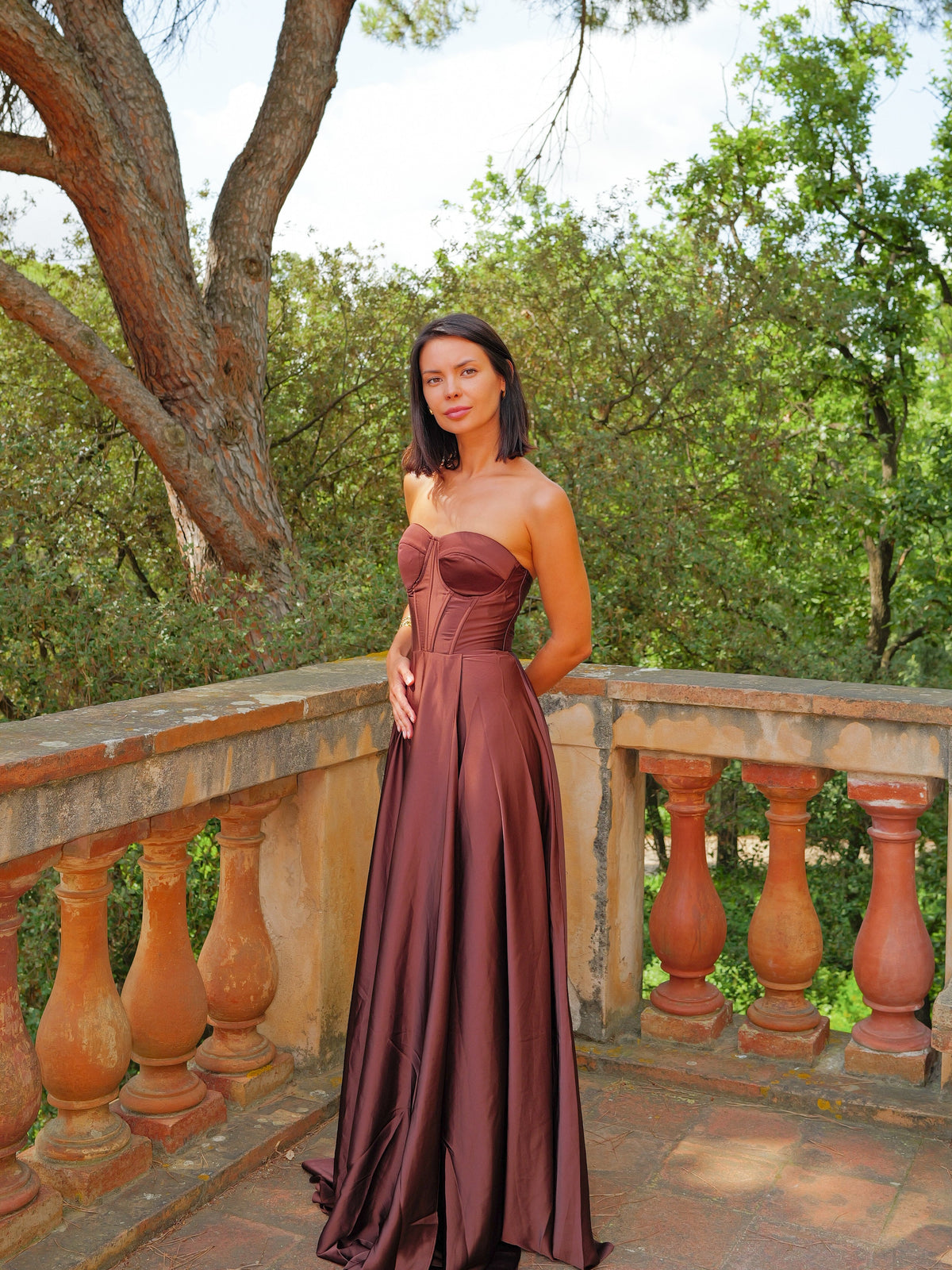 Vestido tipo corpete com a palavra «chocolate»