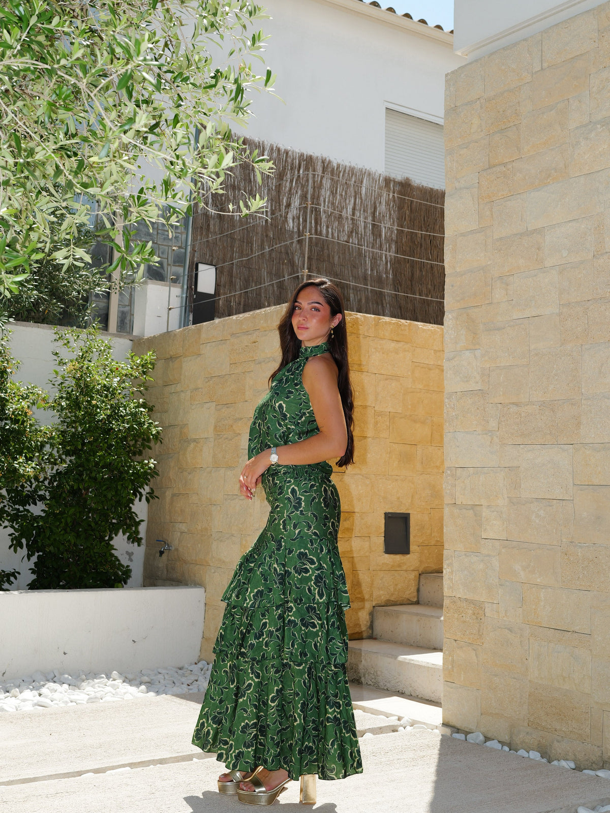 Conjunto halter estampado com folhos, verde