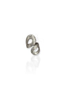 Anillo plateado con pétalos entrelazados