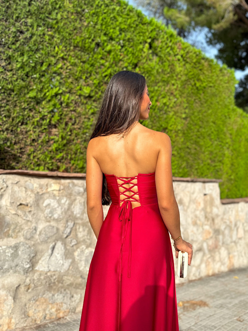 Vestido tipo corpete na cor vinho