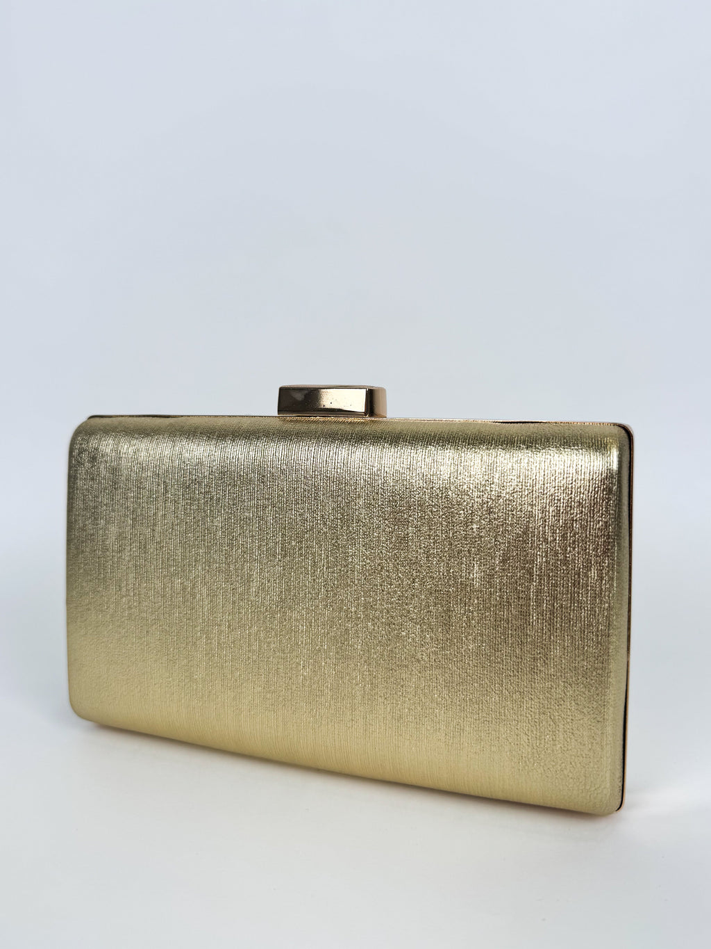 Clutch com faixas douradas