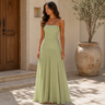 Vestido Almudena de tirantes finos con falda plisada