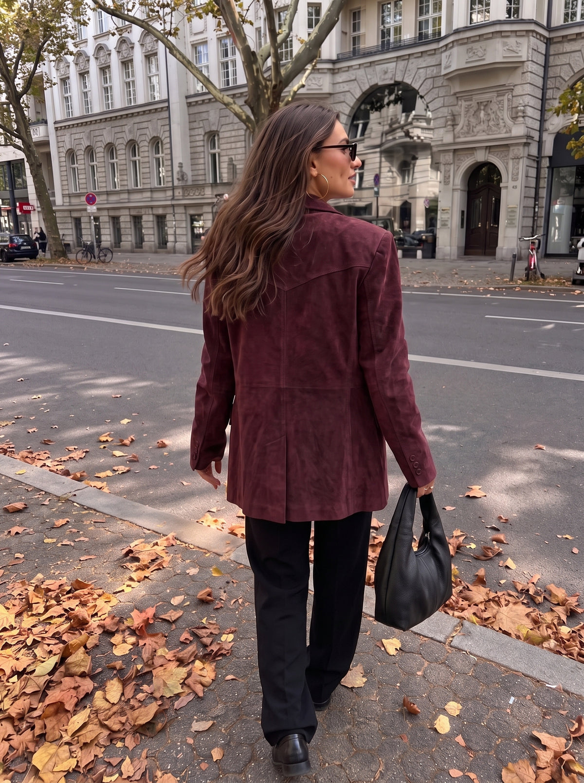 Jaqueta blazer oversize em camurça cor de vinho