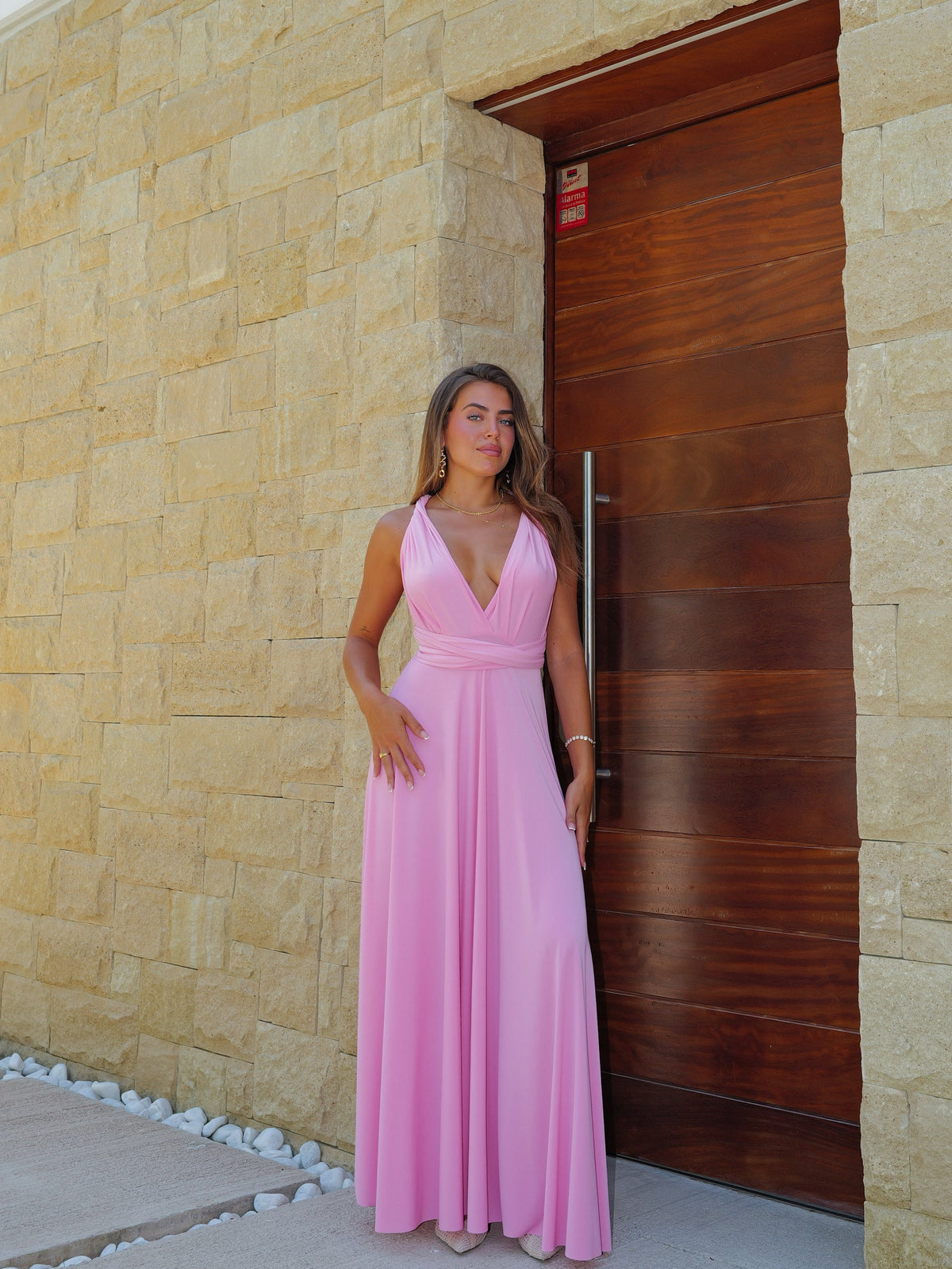 Vestido comprido em tons de rosa
