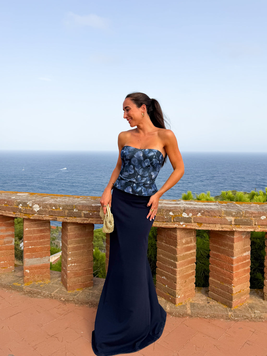 Vestido tipo espartilho com padrão marinho