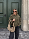 Jaqueta bomber oversize efeito camurça verde-militar