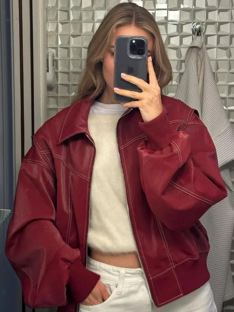 Chaqueta oversize con pespuntes en contraste