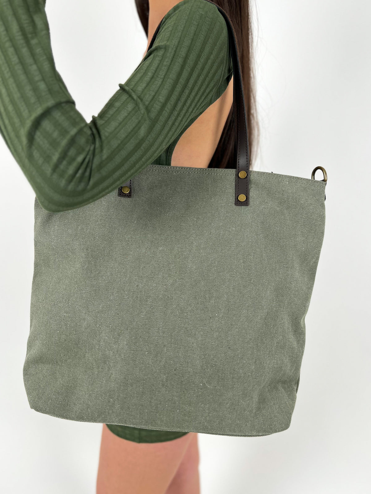 Mala maxi em nylon cáqui