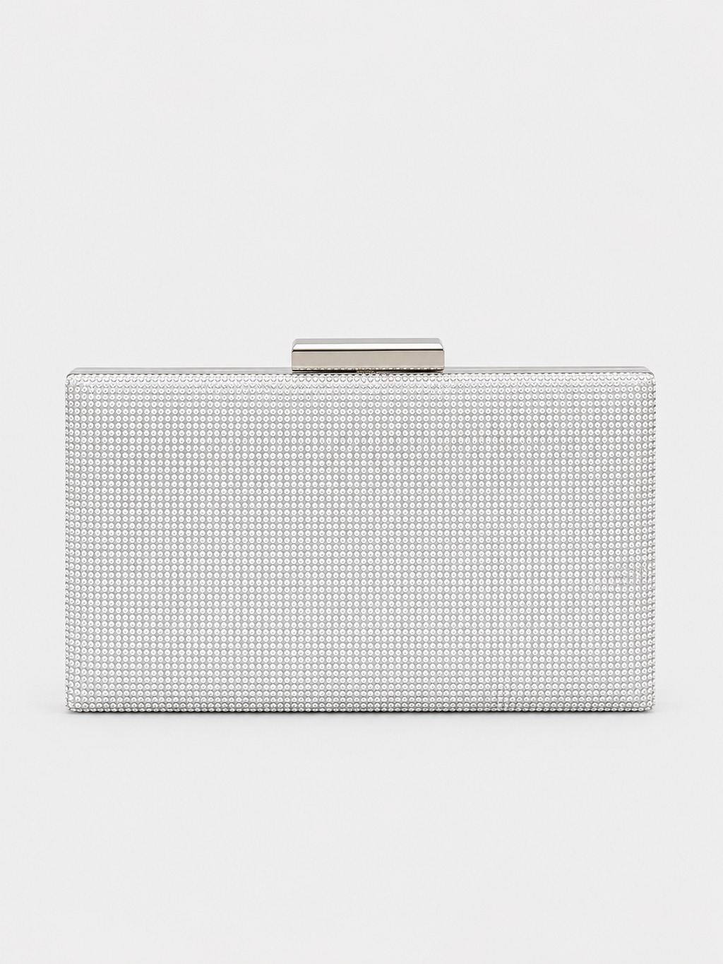 Clutch retangular prateada com brilhantes